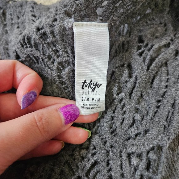 Super Long Flowy Vest with Lace Back - Picture 5 of 7